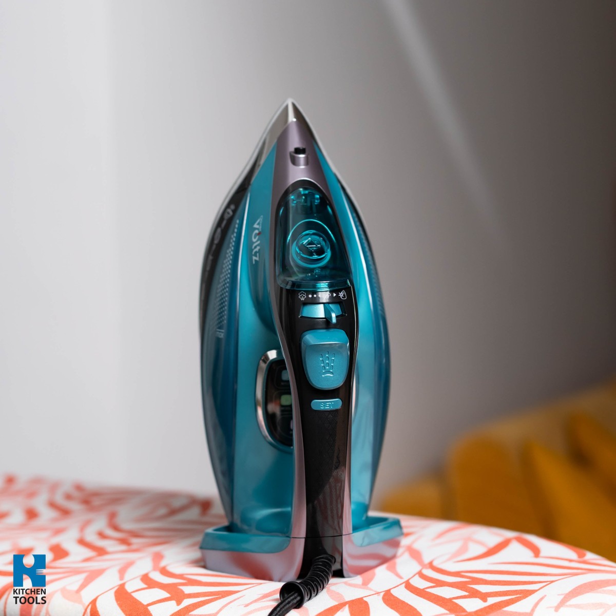 Ютия, 3200W, против котлен камък, вертикална/хоризонтална, 350 мл, керамична, бързо нагряване, Oliver Voltz, синя