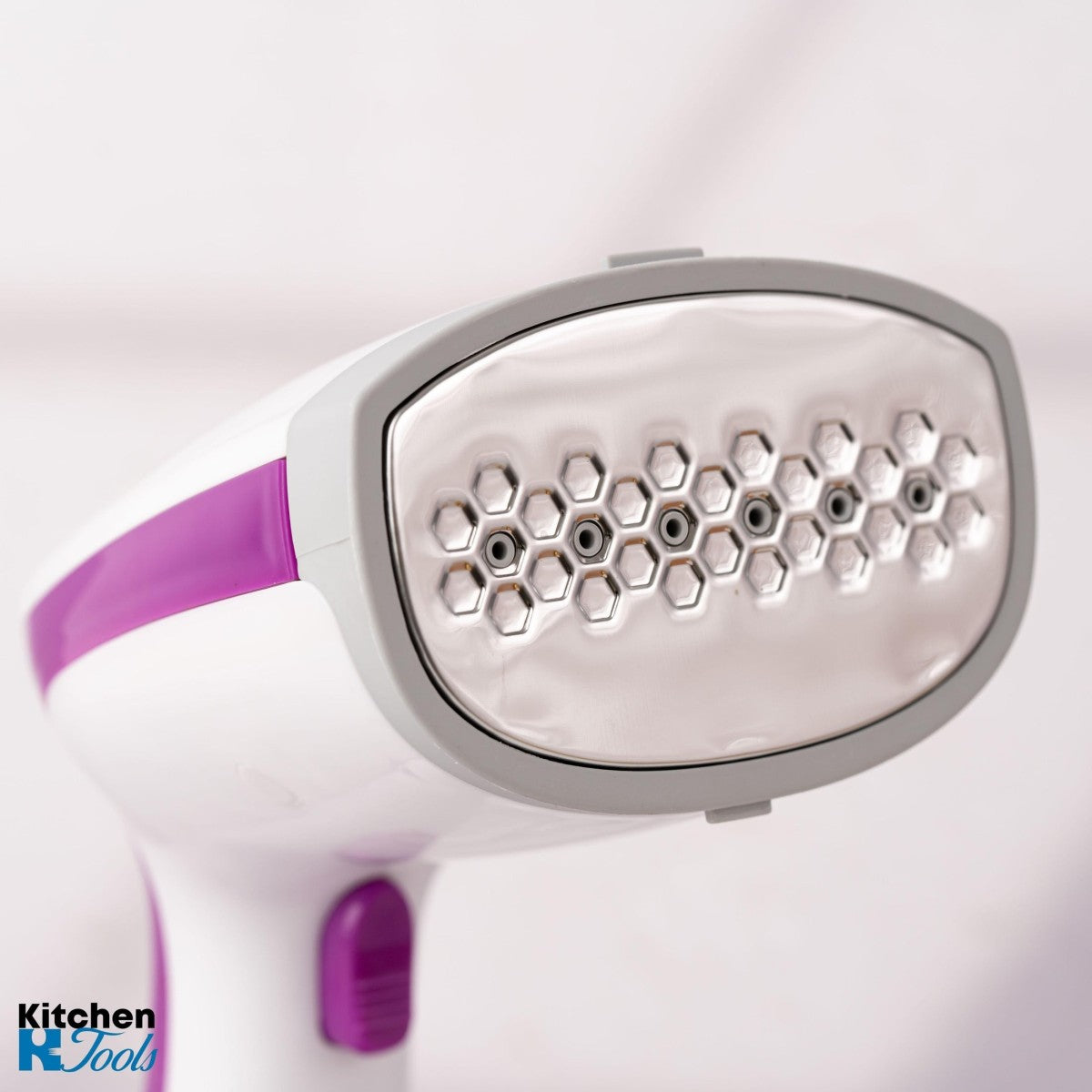 Вертикална парна ютия Oliver Voltz, 1000W, 10gr/min, кабел 1.8m, 280ml, розов