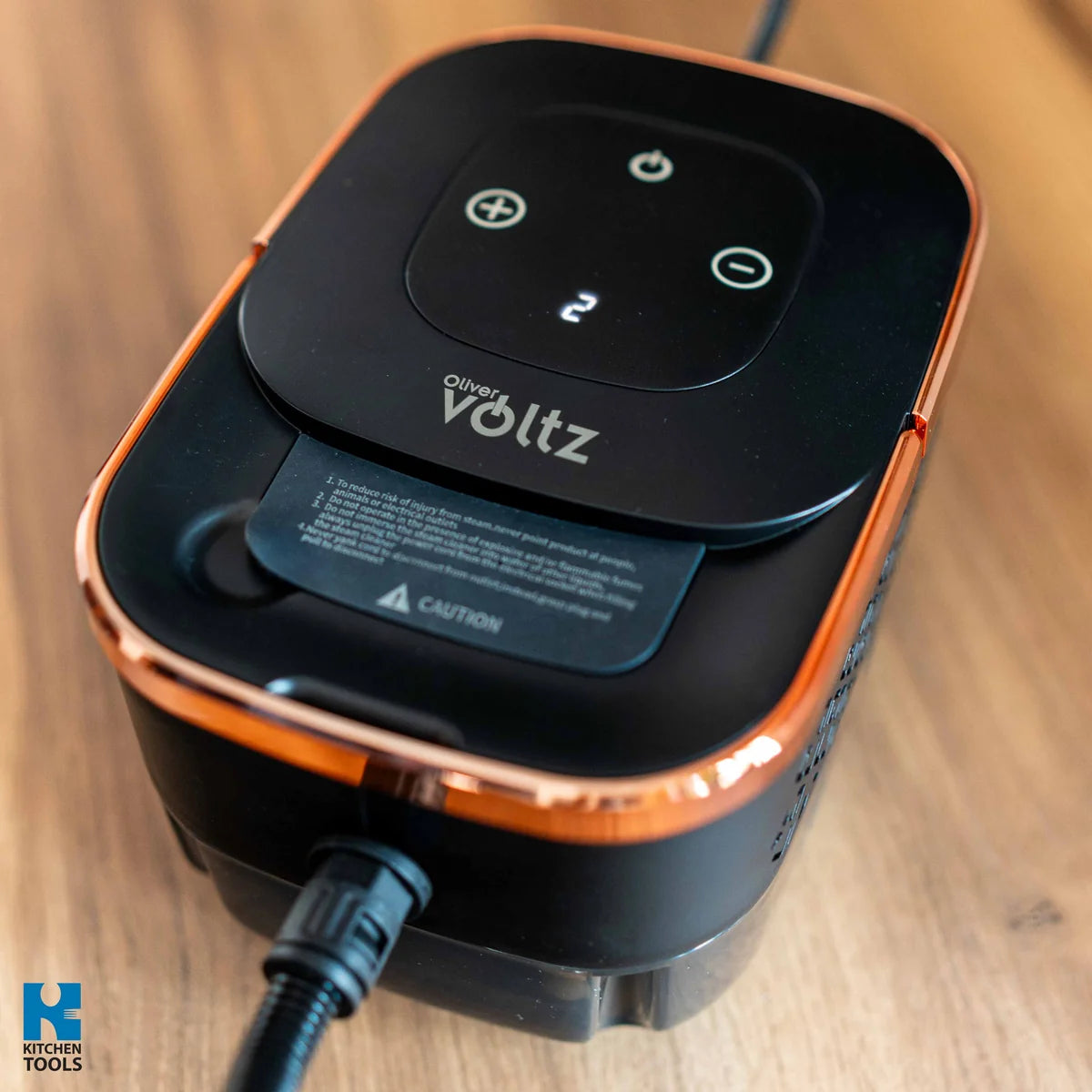 Парочистачка Oliver Voltz, 1500W, 4 бара, 1.25 л, 6 степени, Дезинфекция, Аксесоари, Черен/Розово Злато