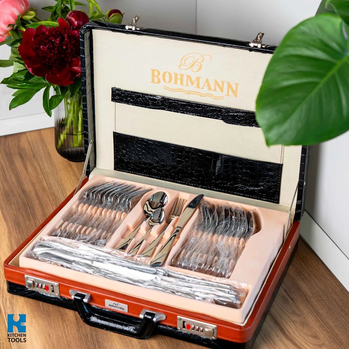 Комплект прибори за хранене Bohmann, 72 бр, Куфар, Инокс