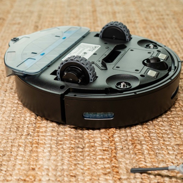 Прахосмукачка робот Oliver Voltz OV51004A, 4400mAh, 600 мл, До 200 m2, Wi-Fi, Tuya Smart, Жироскоп, Черен