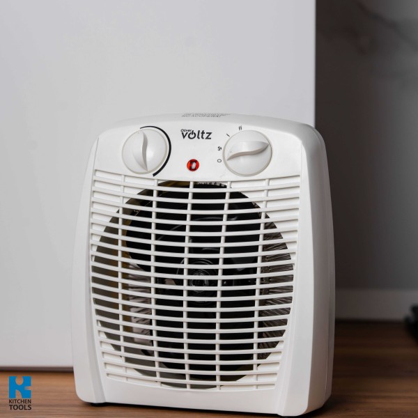 Вентилаторна печка Voltz V51970C, 2000W, 3 степени, Охлаждане, Бял
