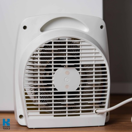 Вентилаторна печка Voltz V51970C, 2000W, 3 степени, Охлаждане, Бял