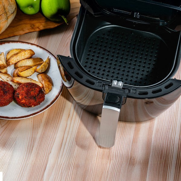 Airfryer 8 в 1, 1800W, 7.7 литра, 80°C - 200°C, 60 мин. таймер, LED екран, 8 програми, Oliver Voltz, черен