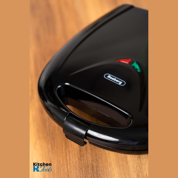 Тостер Rosberg, 1200W, 4 филийки, черна