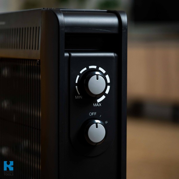 Кварцова печка Rosberg R51972E, 2400W, 4 реотана, 2 степени, Защита при преобръщане, Черен