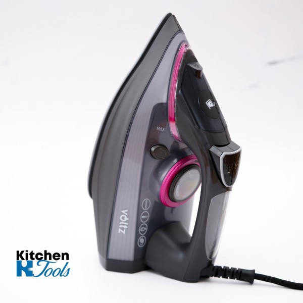 Парна ютия Voltz, 2600W, керамика, черна