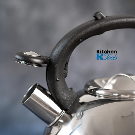 Bohmann чайник с 2.7л капацитет и свирка