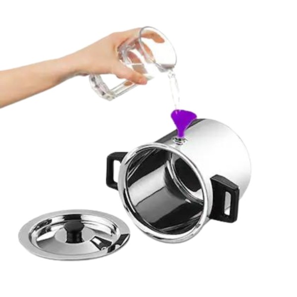 Bohmann тенджера за мляко с капак и свирка