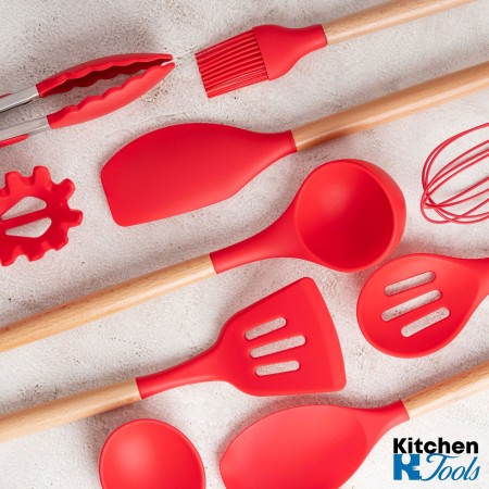 Комплект 11 кухненски прибора от дърво и силикон