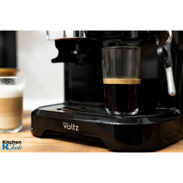 Espressor Oliver Voltz с капацитет 2 л и 19 бара