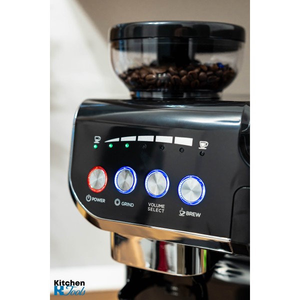 Espressor Oliver Voltz с капацитет 2 л и 19 бара