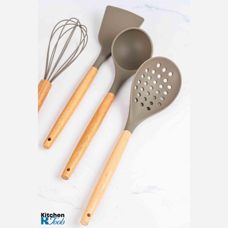 Комплект кухненски прибори Bohmann, 8 части