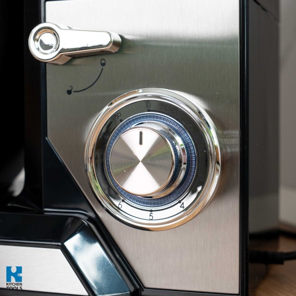 Планетарен миксер, 2200 W, купа от неръждаема стомана 8,5 л, 5 аксесоара, 6 скорости, таймер, GOLDMANN, сив