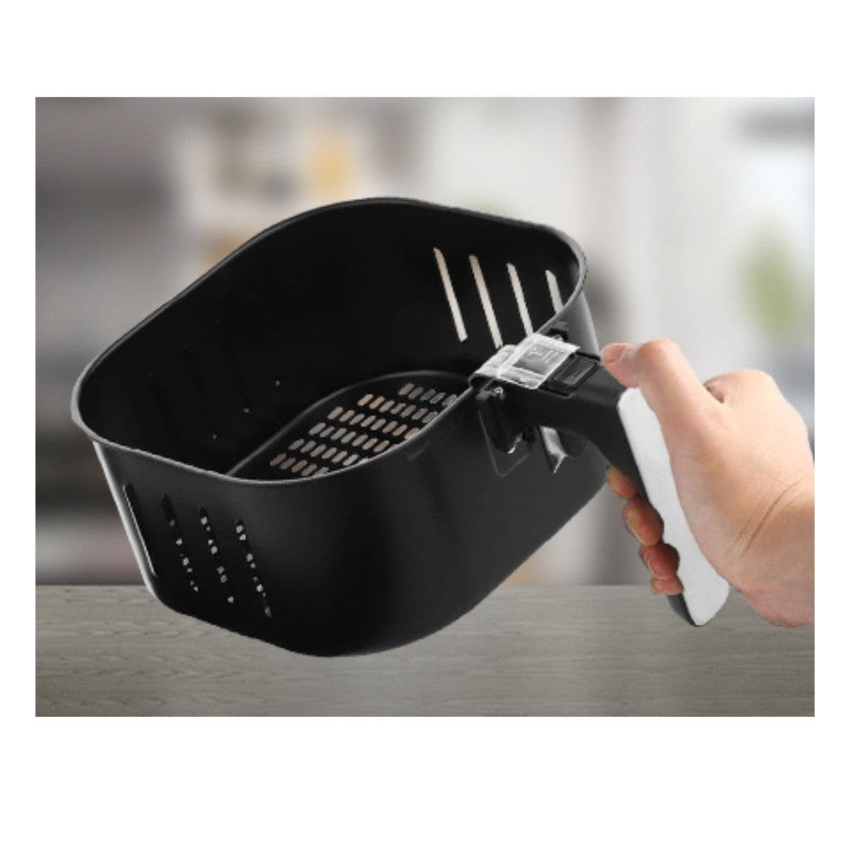 Airfryer 8 в 1, 1800W, 7.7 литра, 80°C - 200°C, 60 мин. таймер, LED екран, 8 програми, Oliver Voltz, черен