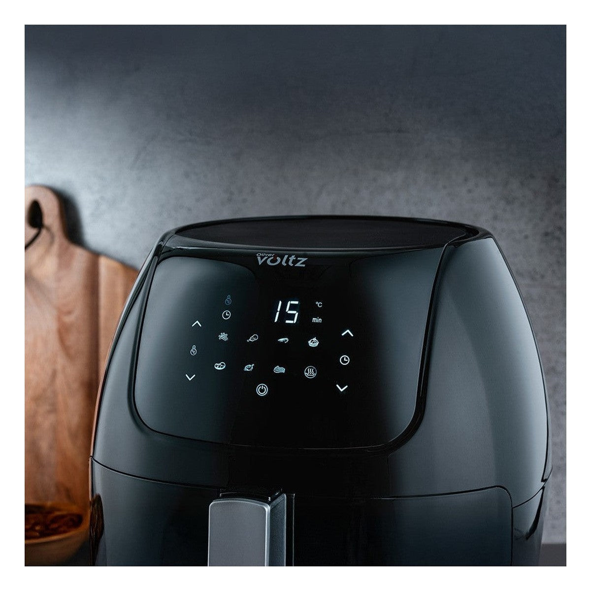 Airfryer 8 в 1, 1800W, 7.7 литра, 80°C - 200°C, 60 мин. таймер, LED екран, 8 програми, Oliver Voltz, черен