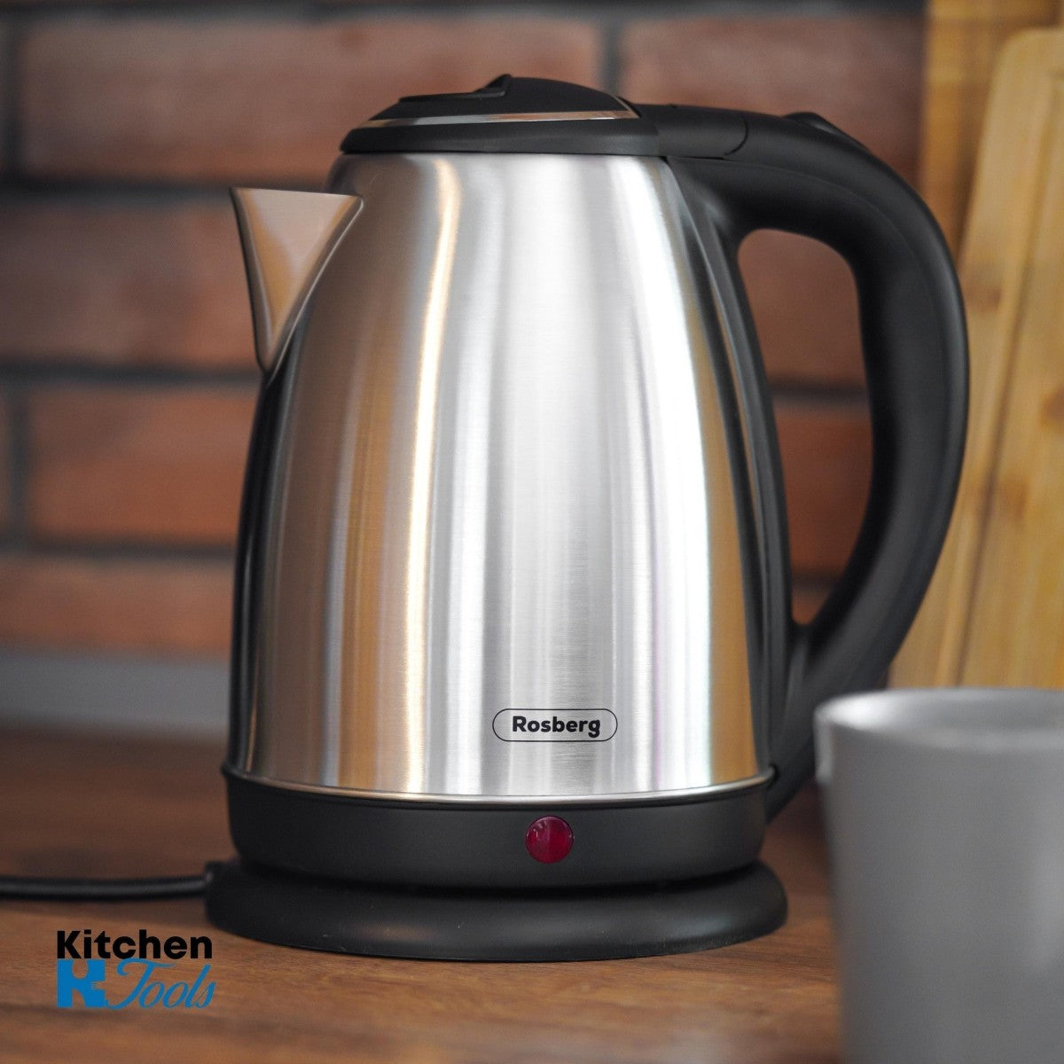 Електрическа кана, 1500W, 1L, Rosberg неръждаема стомана, автоматично изключване, херметичен капак, сребриста