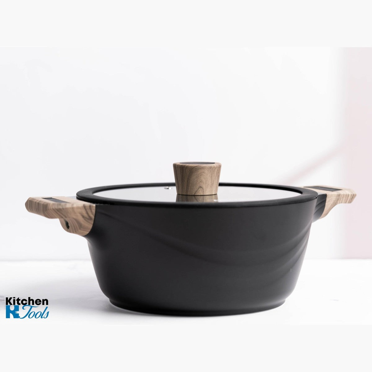 Комплект от 9 тигана от лят алуминий, 1.6/4.1/6.4/4.9/3.3l, 3 керамични слоя, всички източници на топлина, Goldmann